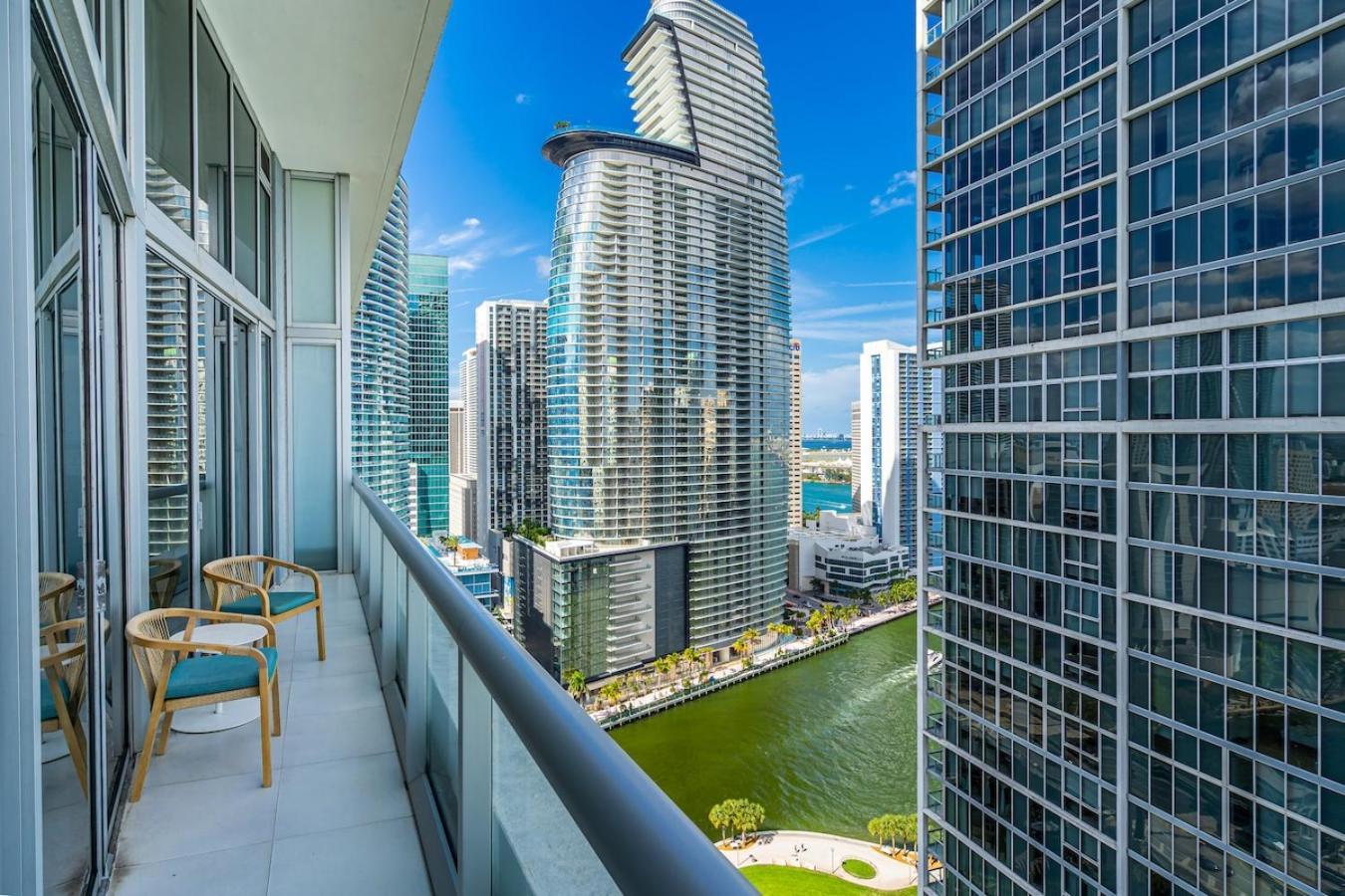 Appartement Icon 1 Bed With Water Views 16 Ft Ceilings And Free Access *